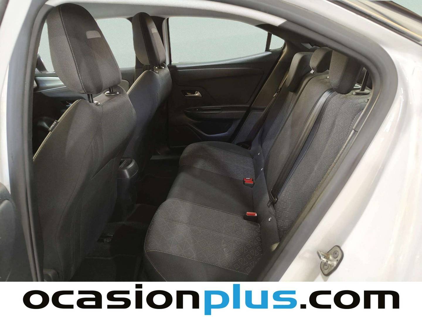 Foto asientos traseros Opel Mokka Opel Mokka 1.5 D Edition (110 CV)