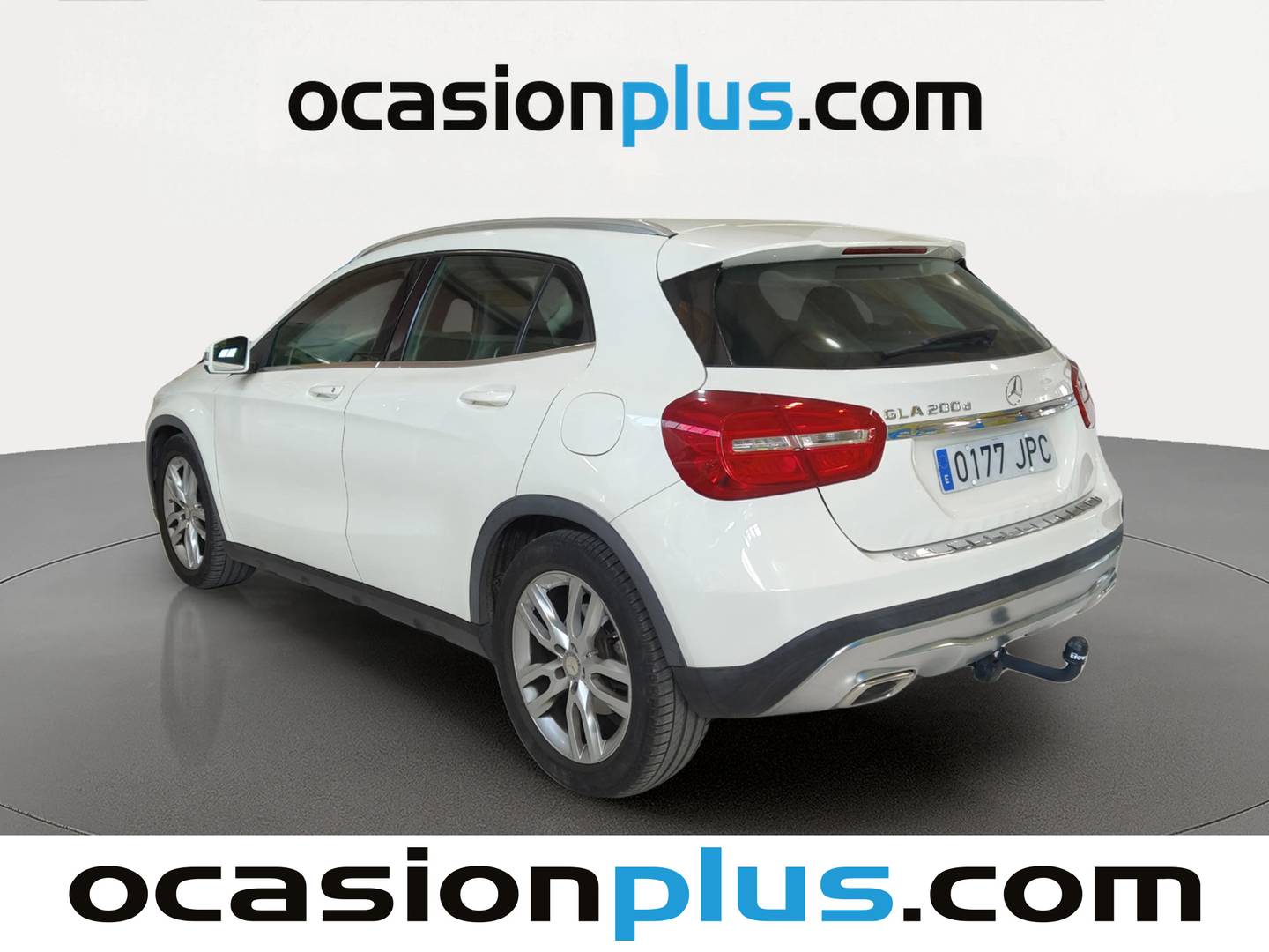 Foto trasera Mercedes GLA Mercedes-Benz GLA 200 d Urban (136 CV) izquierda