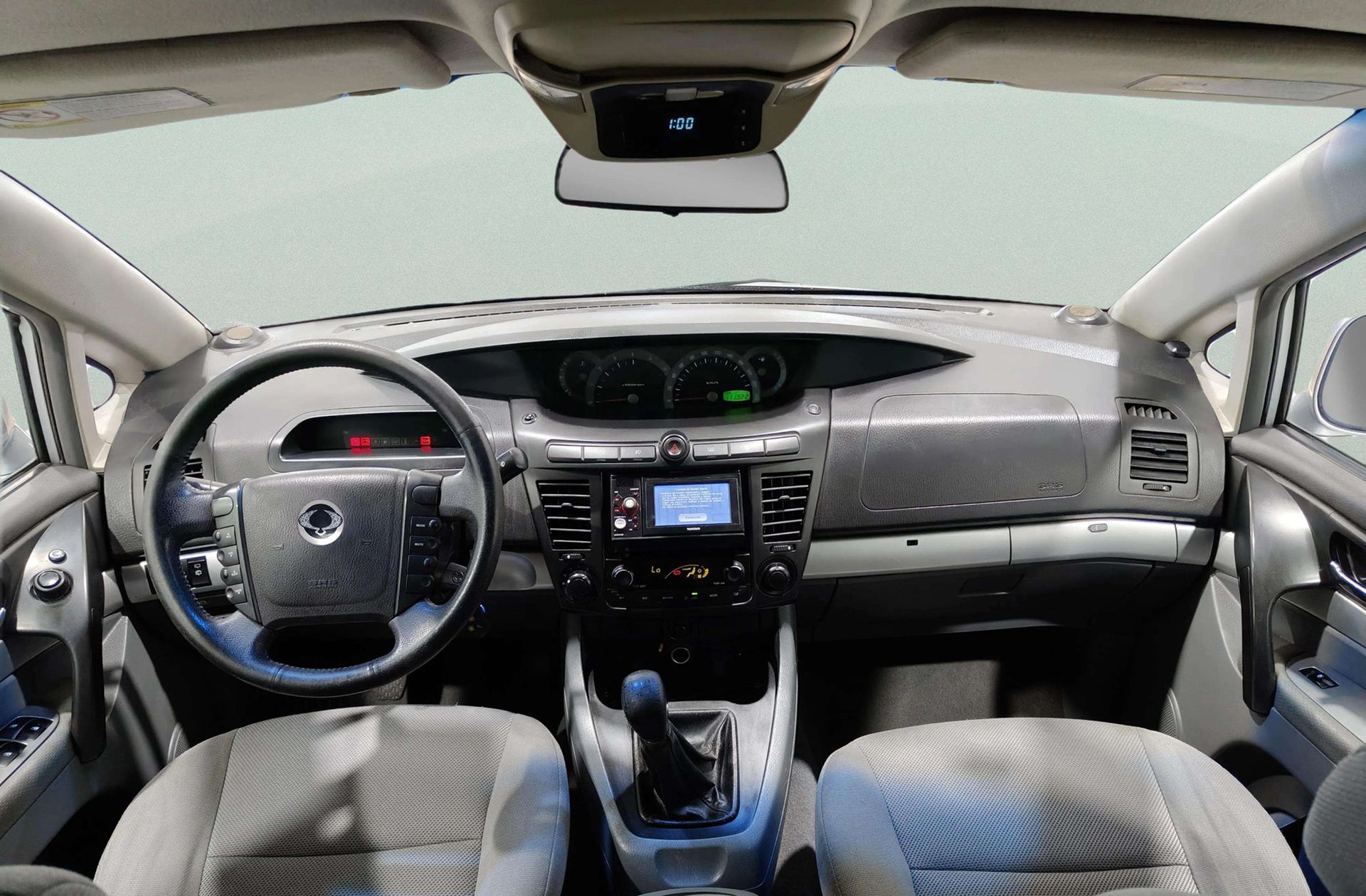 SsangYong Rodius 270 Xdi Limited - foto 7