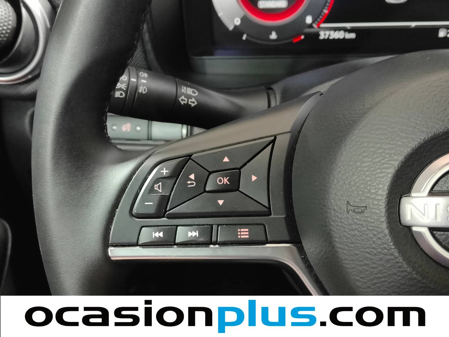 Foto Nissan JUKE Nissan Juke DIG-T N-Connecta 4x2 (114 CV)