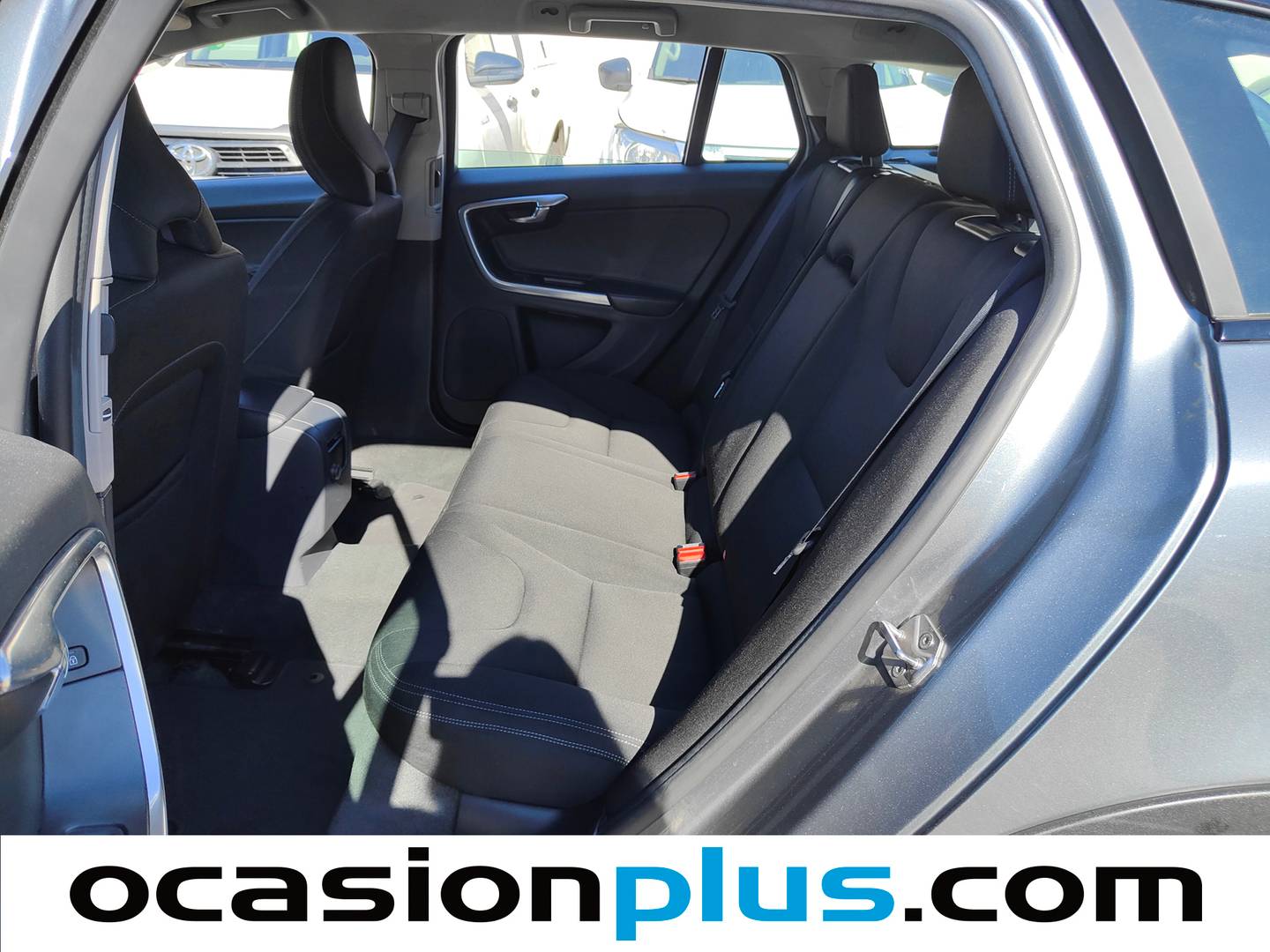 Foto asientos traseros Volvo V60 Cross Country Volvo V60 Cross Country D3 Kinetic (150 CV)