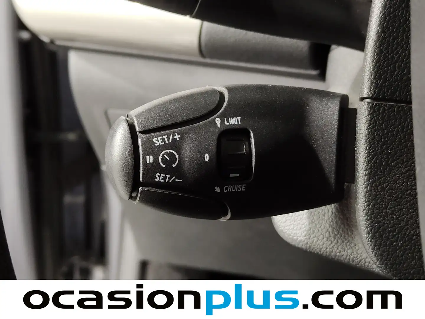 Foto Citroën C-Elysée Citroen C-Elysee BlueHDi 100 Origins (102 CV)