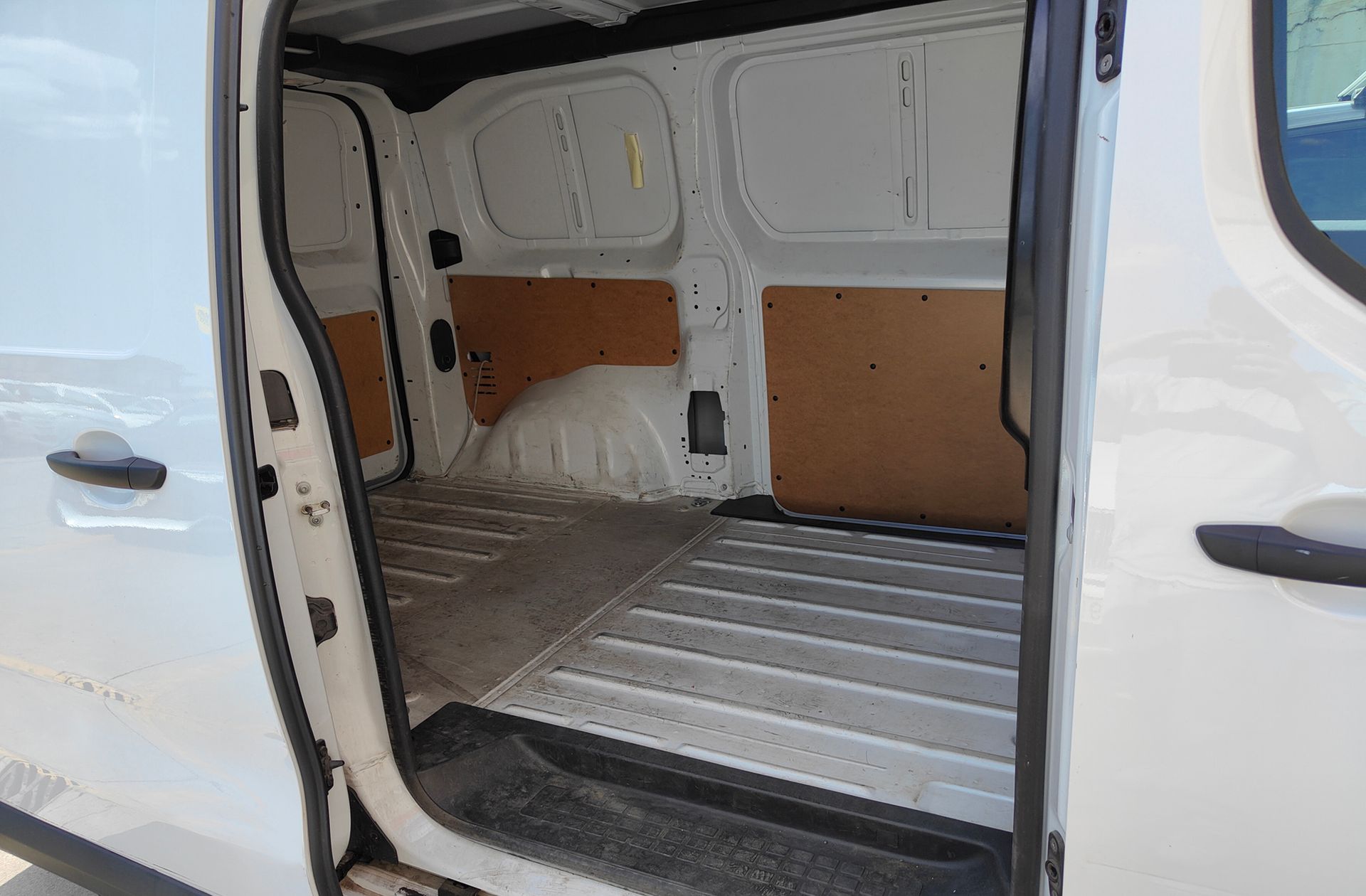 Peugeot Expert Furgon BlueHDi 120 Standard - foto 12