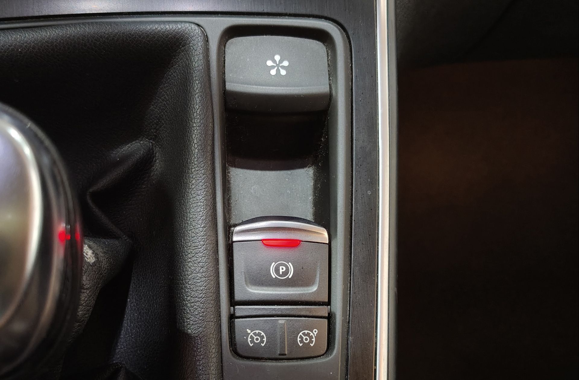 Renault Grand Scénic Edition One dCi - foto 36
