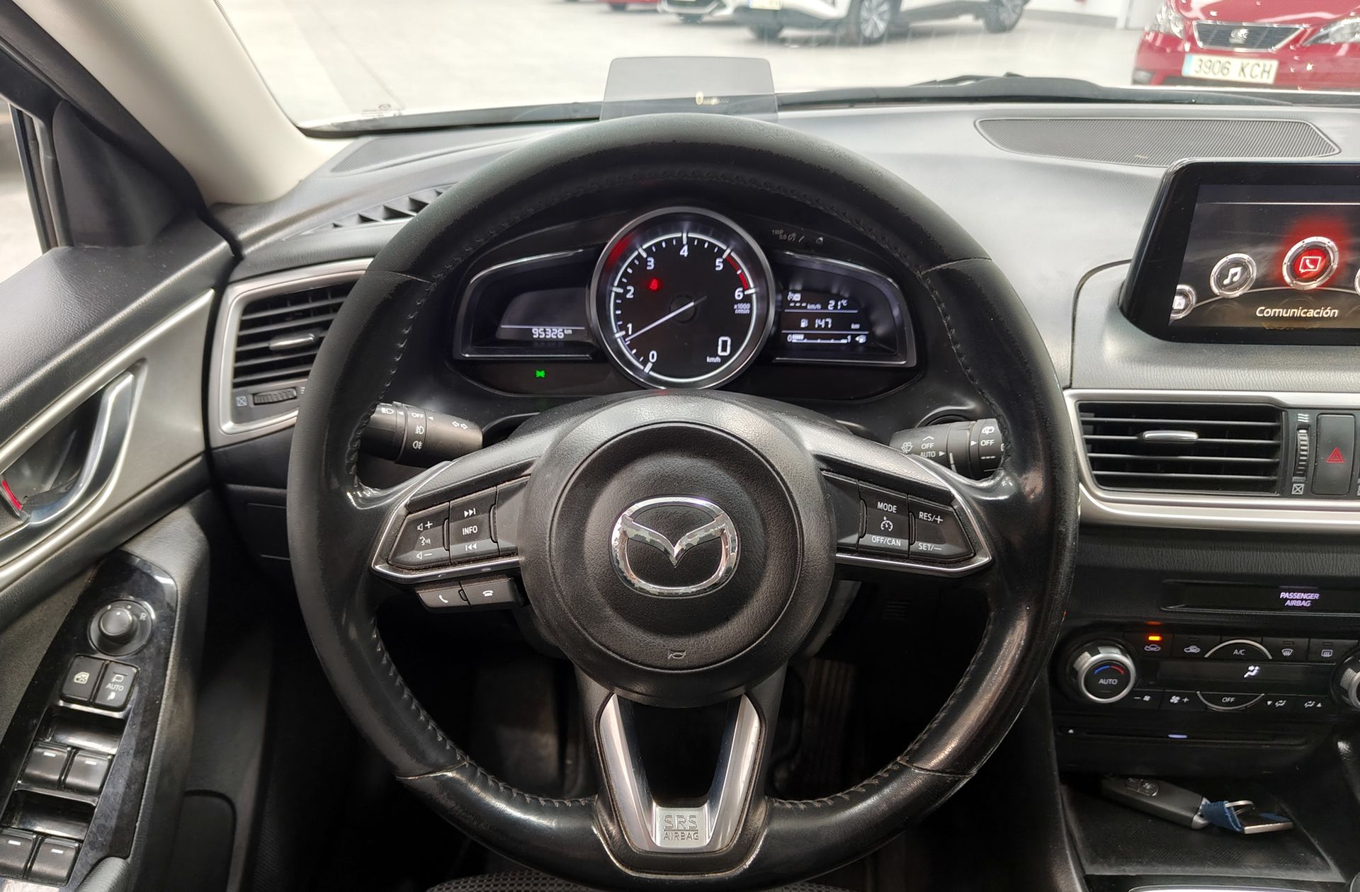 Mazda3 1.5 DE Black Tech Edition - foto 21