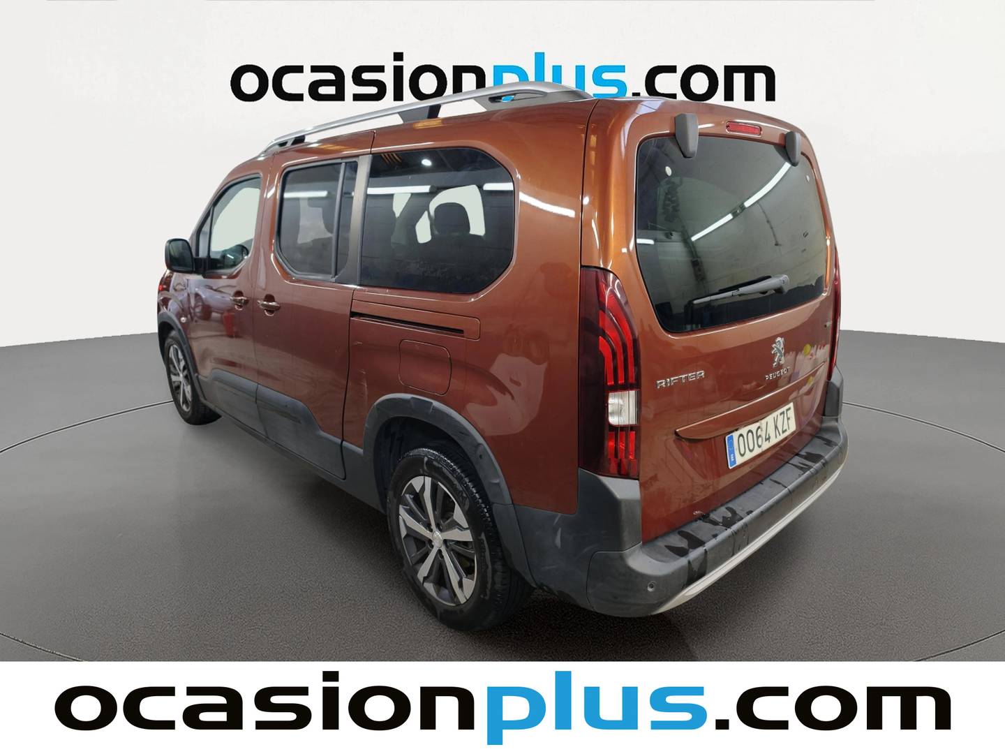 Foto trasera Peugeot Rifter Peugeot Rifter BlueHDi 130 GT Line Long (130 CV) izquierda