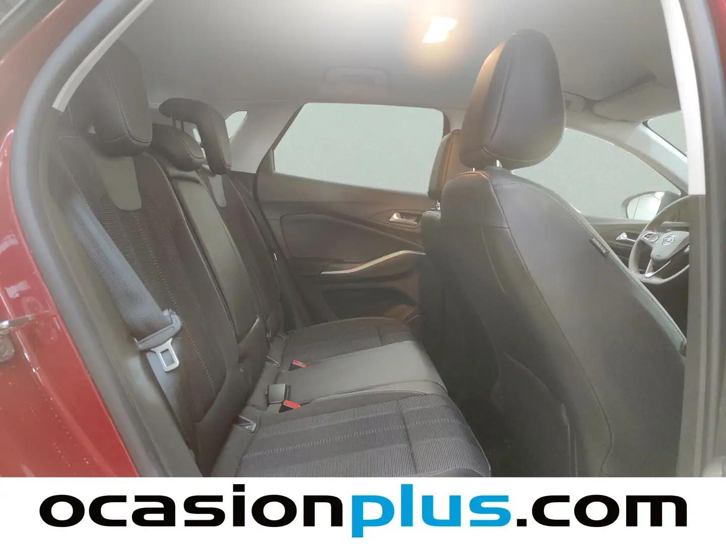 Foto Opel Grandland Opel Grandland 1.2T XHT Hybrid S&S GS eDCT6 (136 CV)