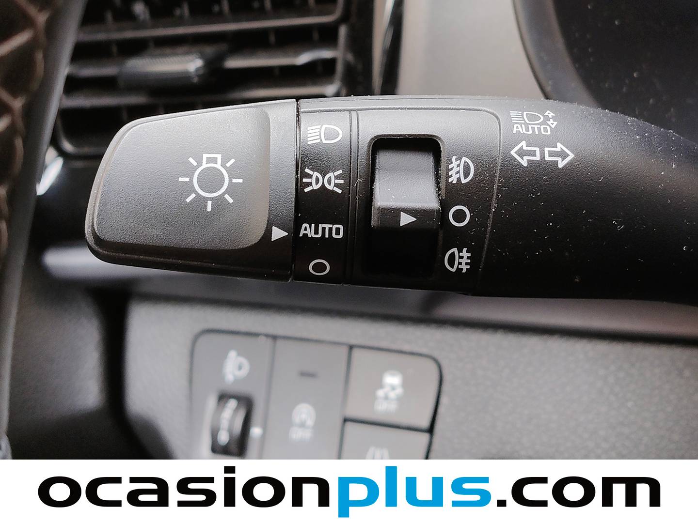 Acabados KIA Stonic KIA Stonic 1.2 DPi Drive (79 CV)