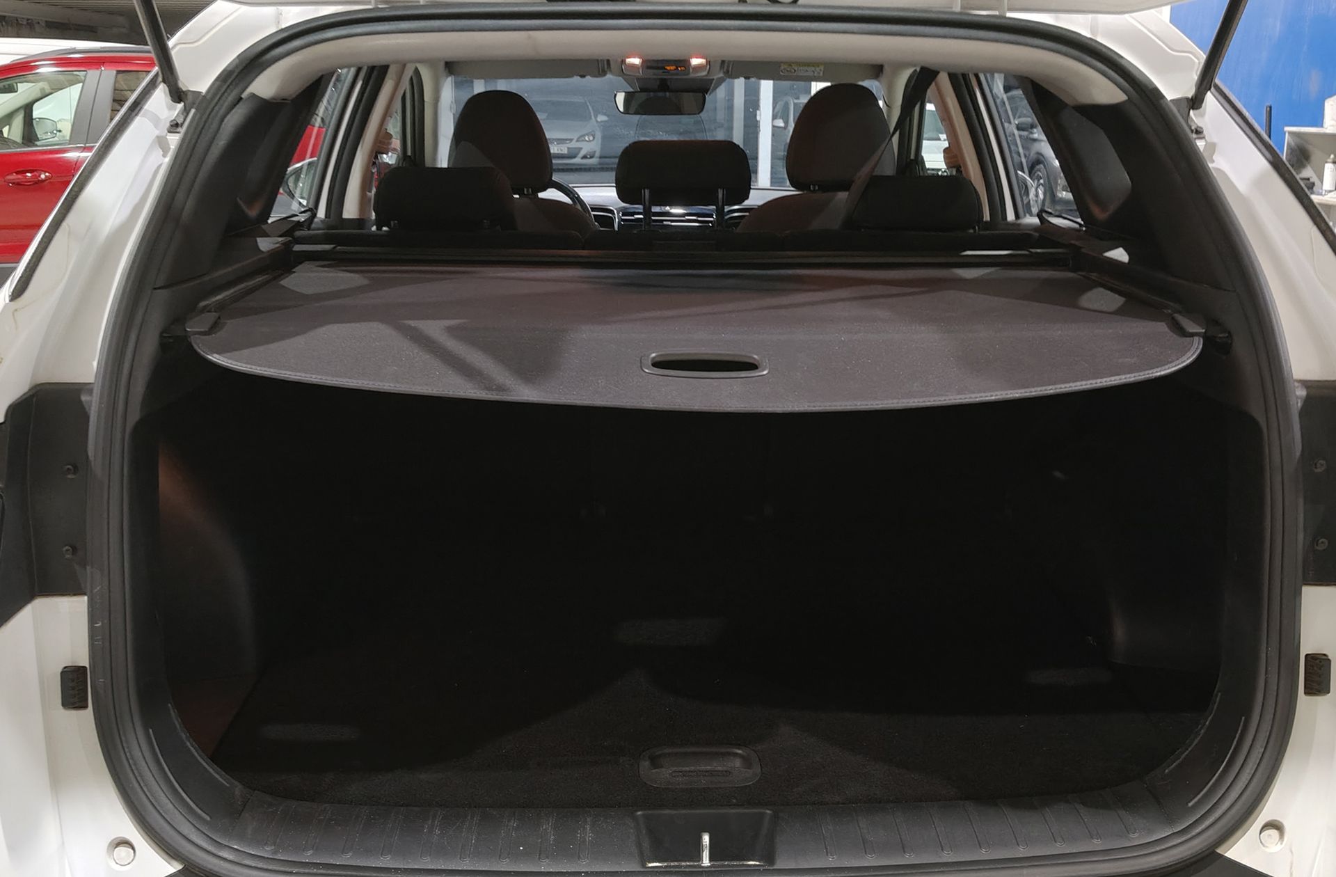 Hyundai Tucson 1.6 CRDi Maxx - foto 18