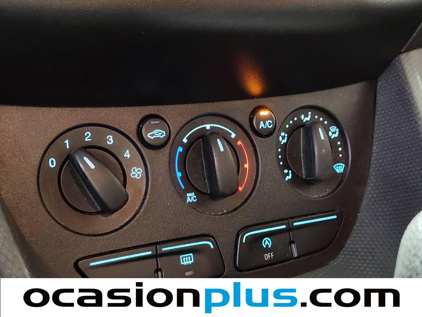 Paquetes del Ford Transit Connect Ford Transit Connect 1.5 TDCI Ambiente 220 L1 (75 CV)