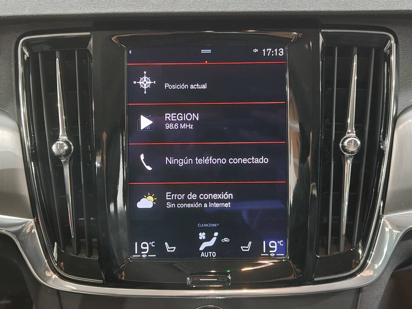 Foto Volvo S90 Volvo S90 2.0 D4 Momentum Auto (190 CV)