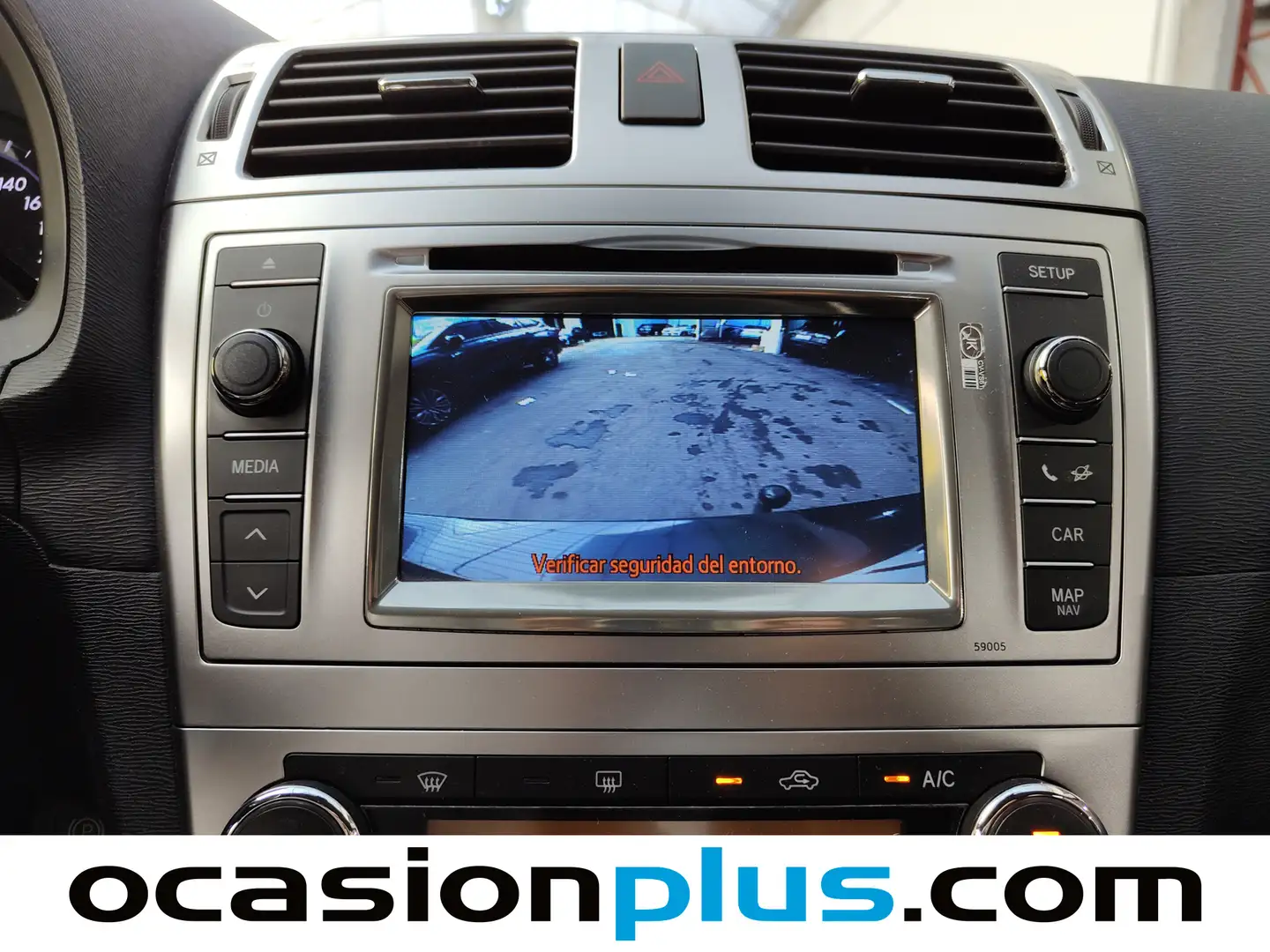 Foto Toyota Avensis Toyota Avensis 120 D Advance (124 CV)