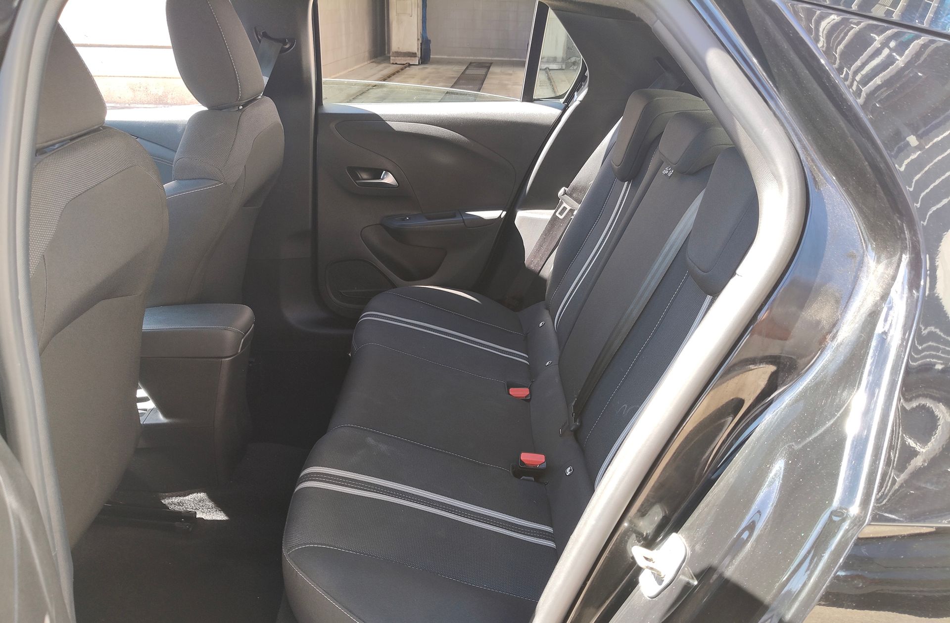 Opel Corsa 1.2 Turbo XHL Edition - foto 11