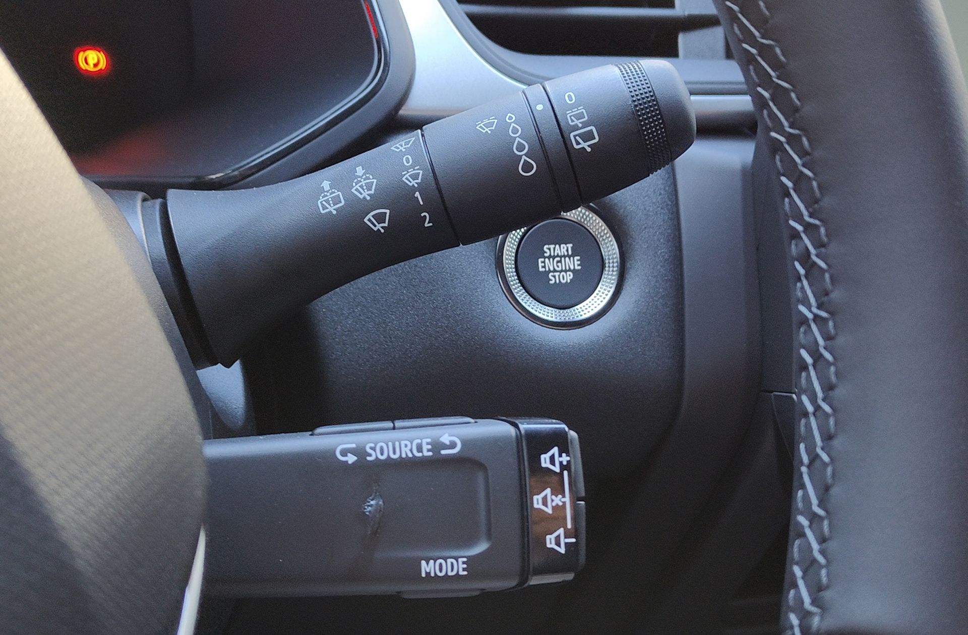 Renault Captur Evolution E-Tech full hybrid - foto 30