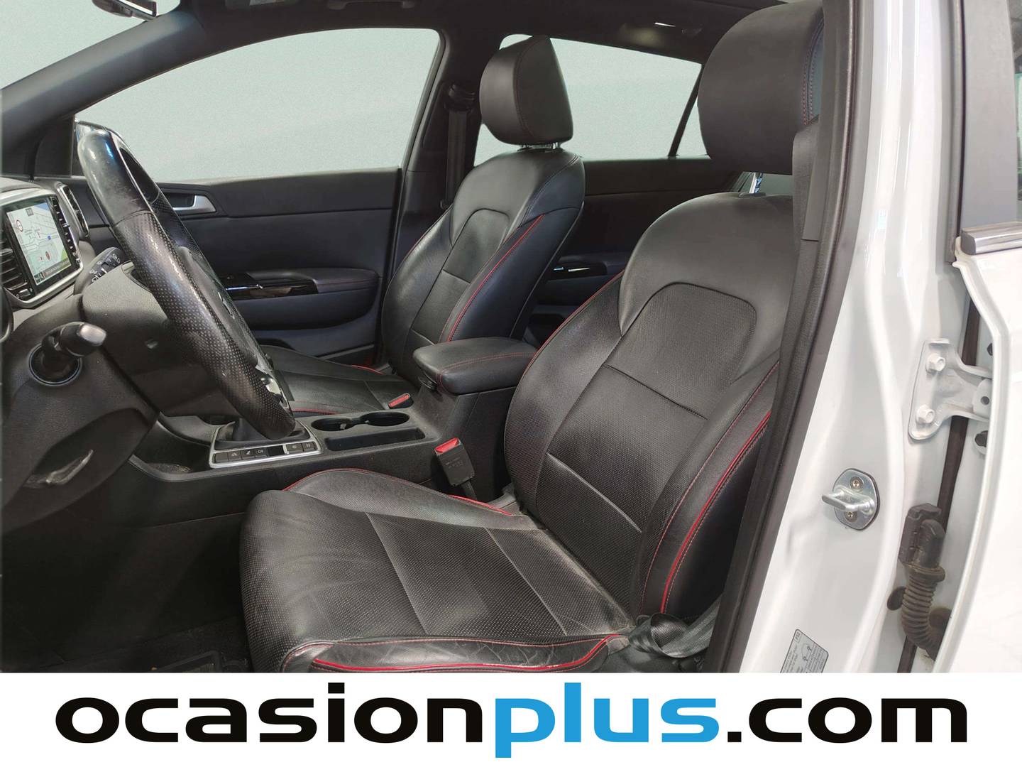 Foto asientos delanteros KIA Sportage KIA Sportage 1.6 T-GDi GT Line Xtreme Plus (177 CV)
