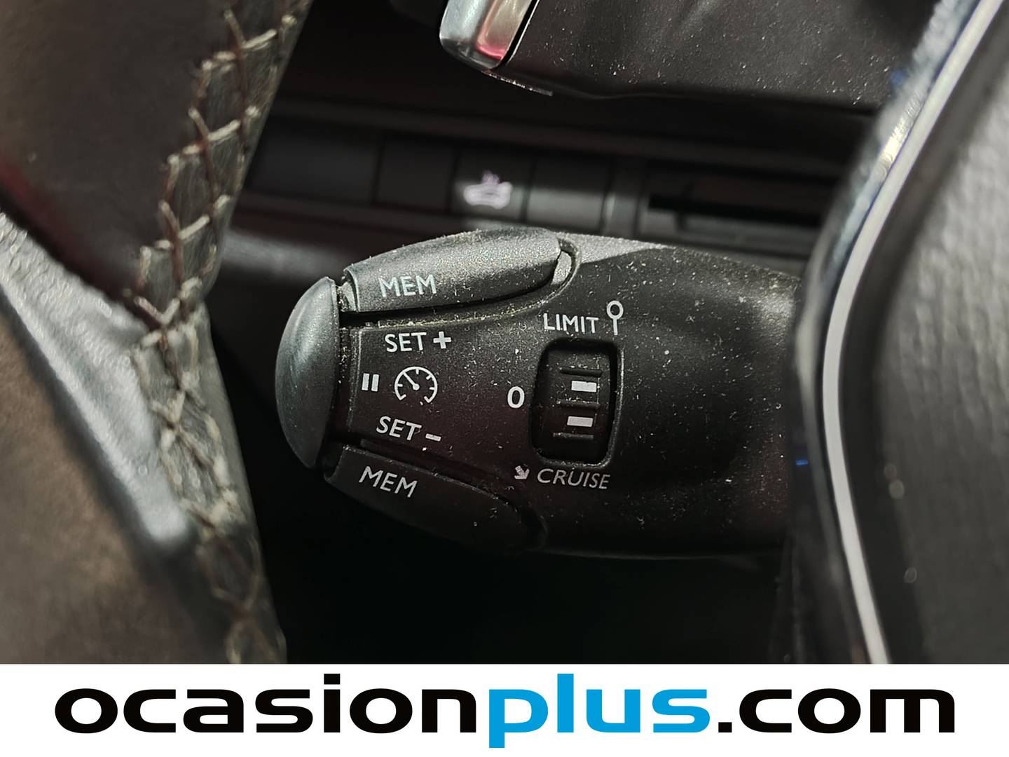 Acabados Peugeot 3008 Peugeot 3008 PureTech 130 Allure EAT8 (130 CV)