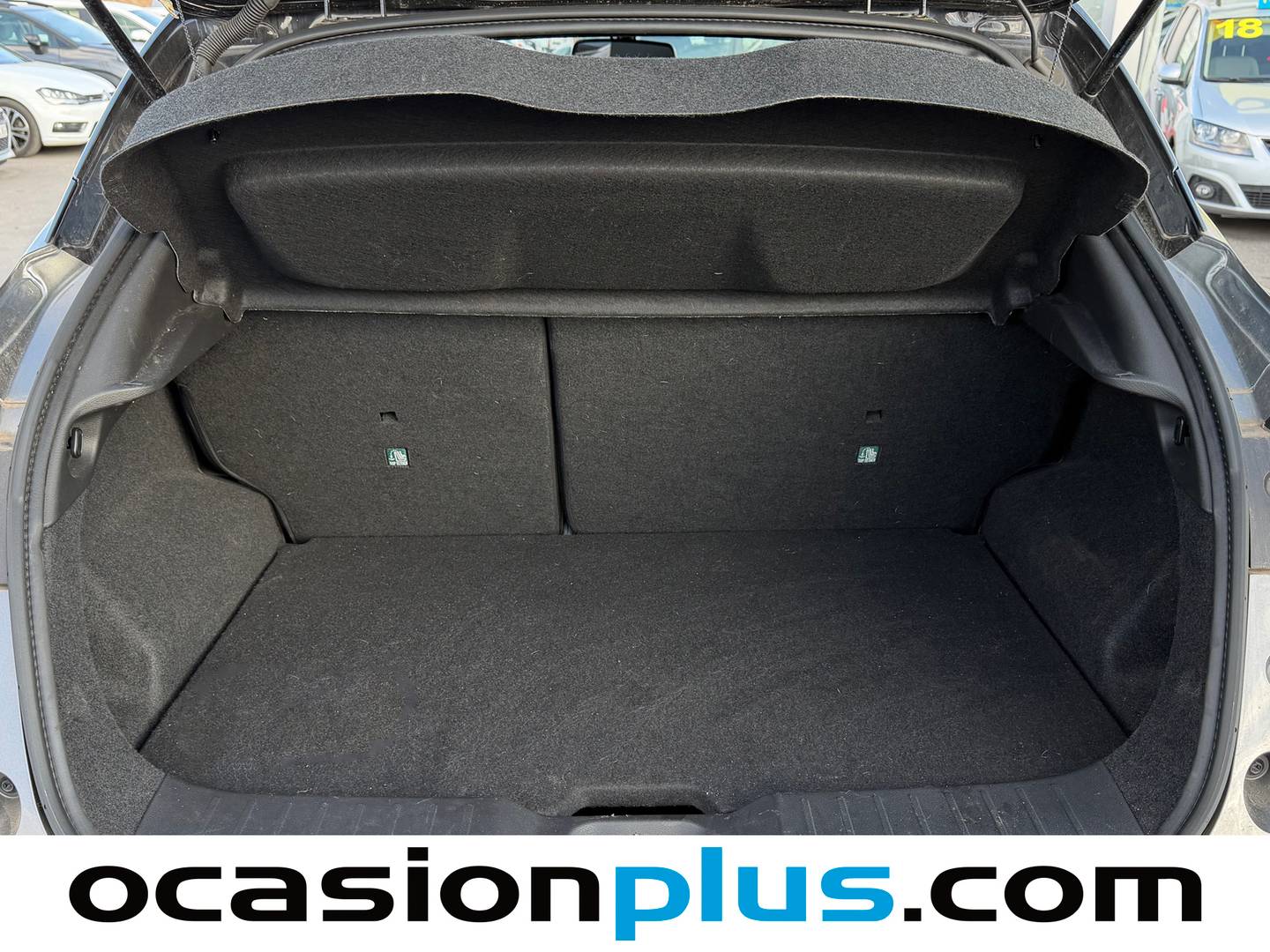 Foto Nissan JUKE Nissan Juke DIG-T N-Design Black  (114 CV)