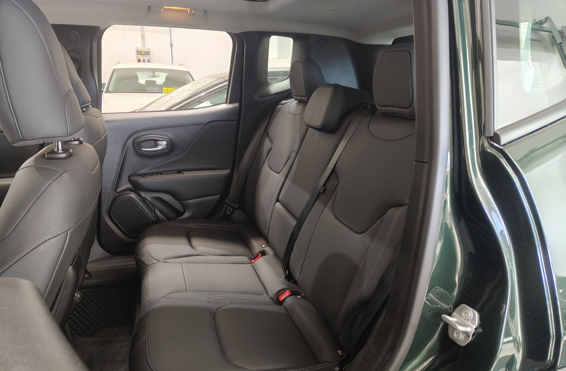 Jeep Renegade 1.5 MHEV eHybrid Summit DCT - foto 14