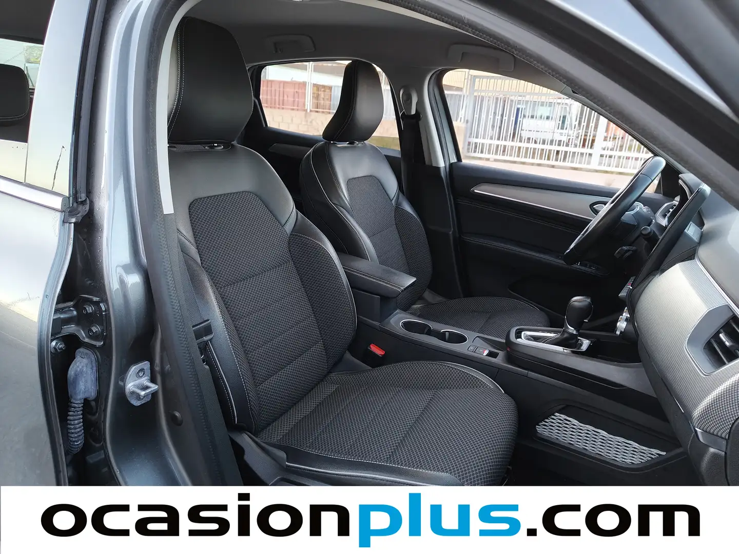 Foto Renault Arkana Renault Arkana Zen E-Tech Híbrido (145 CV)