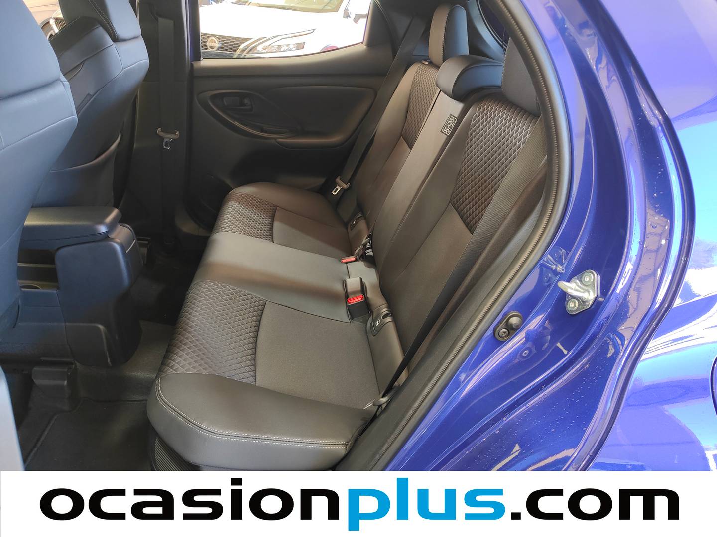 Foto asientos traseros Toyota Yaris Toyota Yaris 1.5 120H Style Plus (116 CV)