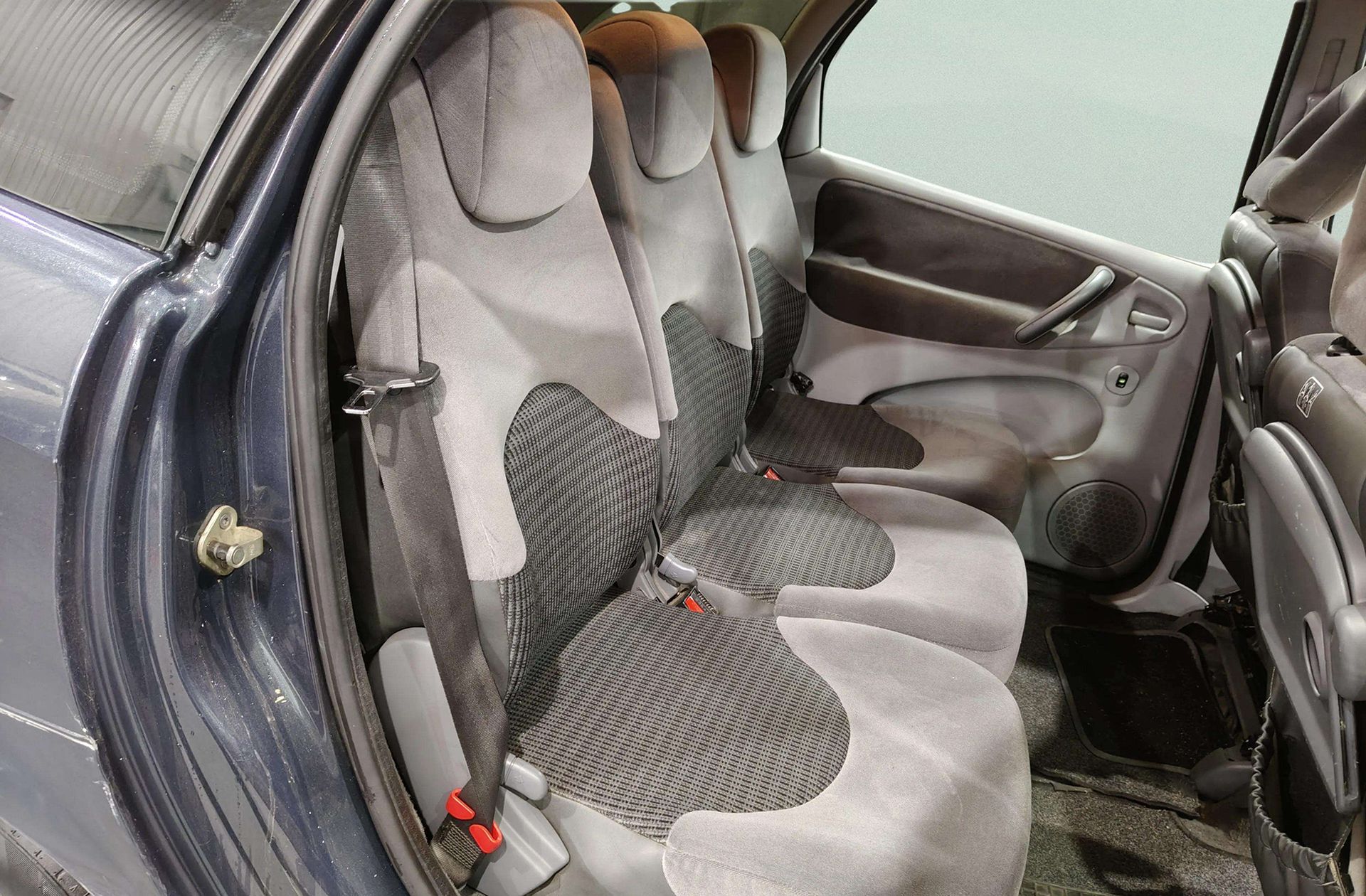 Citroën Xsara Picasso 1.6 HDi LX Plus - foto 13