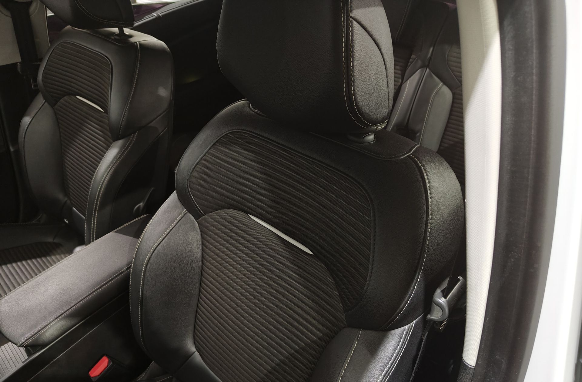 Renault Scénic Zen TCe GPF - foto 11