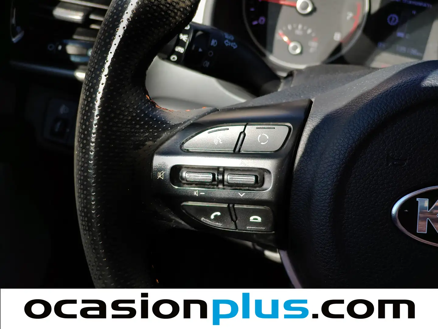 Foto KIA Stonic Kia Stonic 1.0 T-GDi Drive DCT (120 CV)