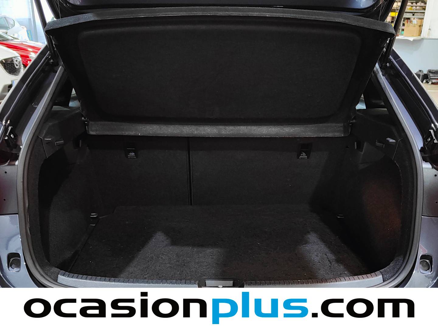 Foto Volkswagen Taigo Volkswagen Taigo R-Line 1.0 TSI (110 CV) DSG