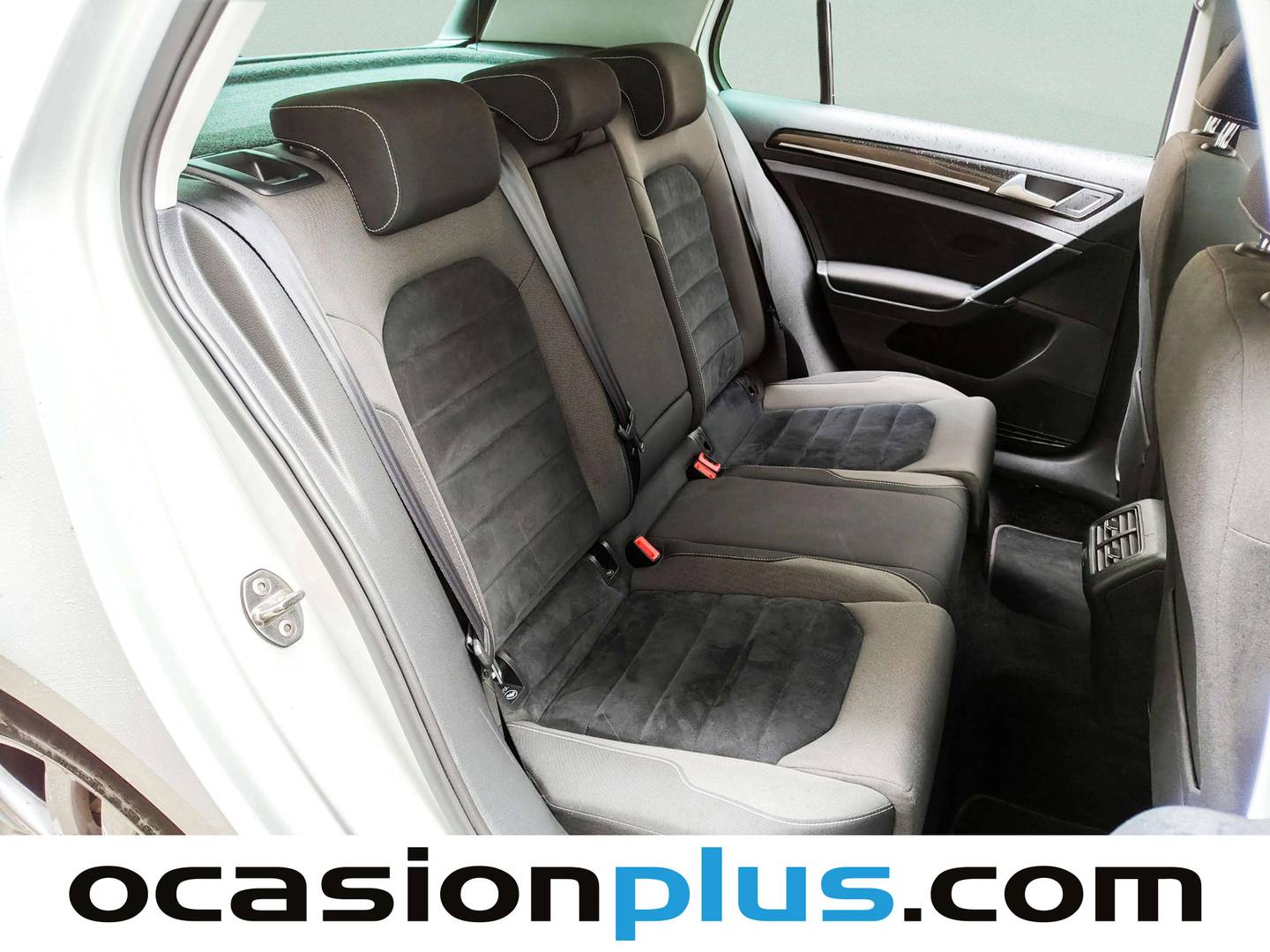 Volkswagen Golf Volkswagen Golf Sport 1.4 TSI BMT ACT Tech (150 CV) DSG Pack R-Line de ocasión