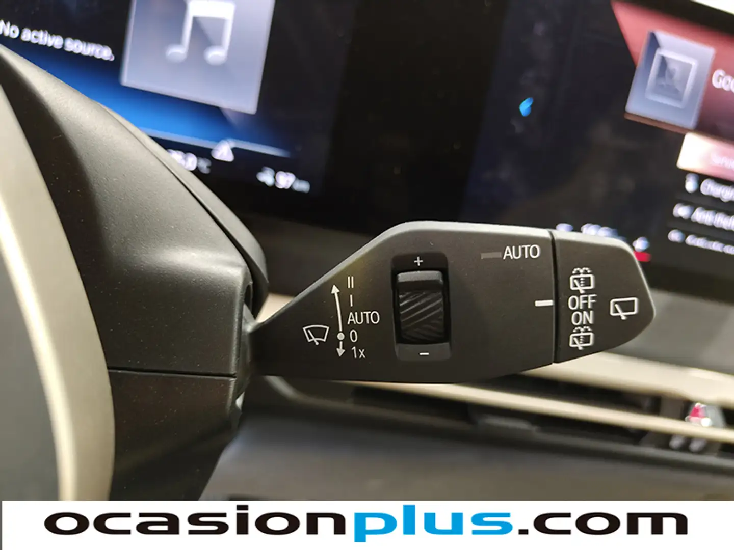 Foto BMW iX BMW iX M60 (619 CV)