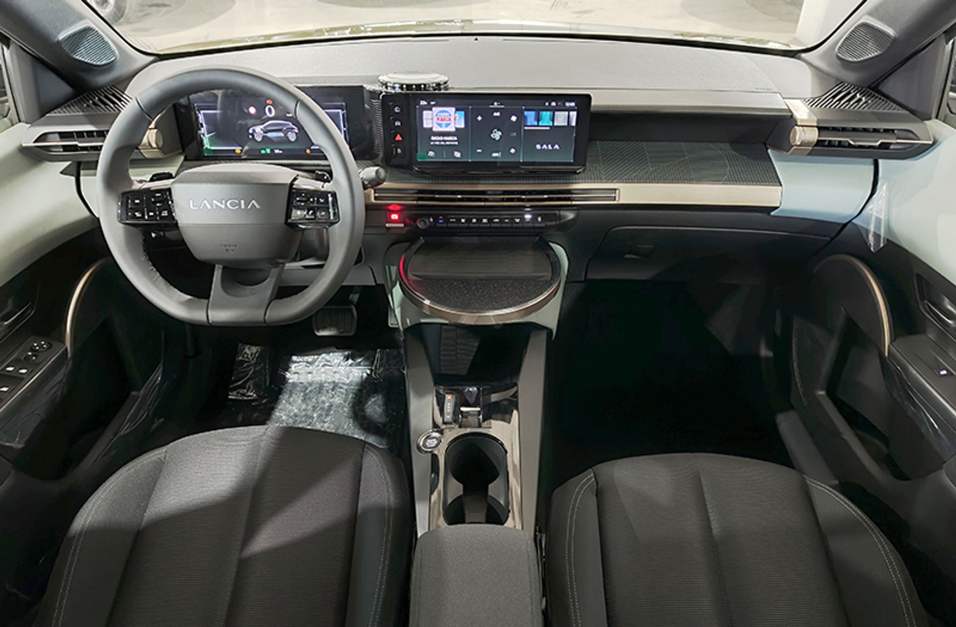 Lancia Ypsilon Hybrid - foto 6