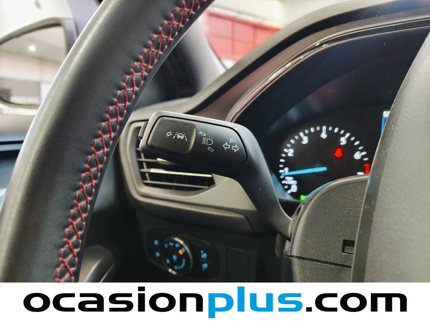 Ford Focus Ford Focus 1.0 Ecoboost MHEV ST-Line (125 CV) seminuevo
