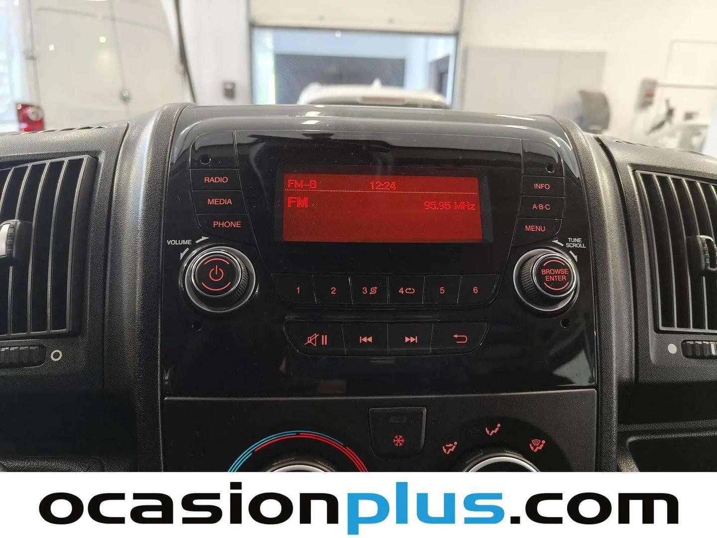 Accesorios del Citroën Jumper Citroen Jumper Combi BlueHDi 120 S&S 30 L1H1 (120 CV) 9 Plazas