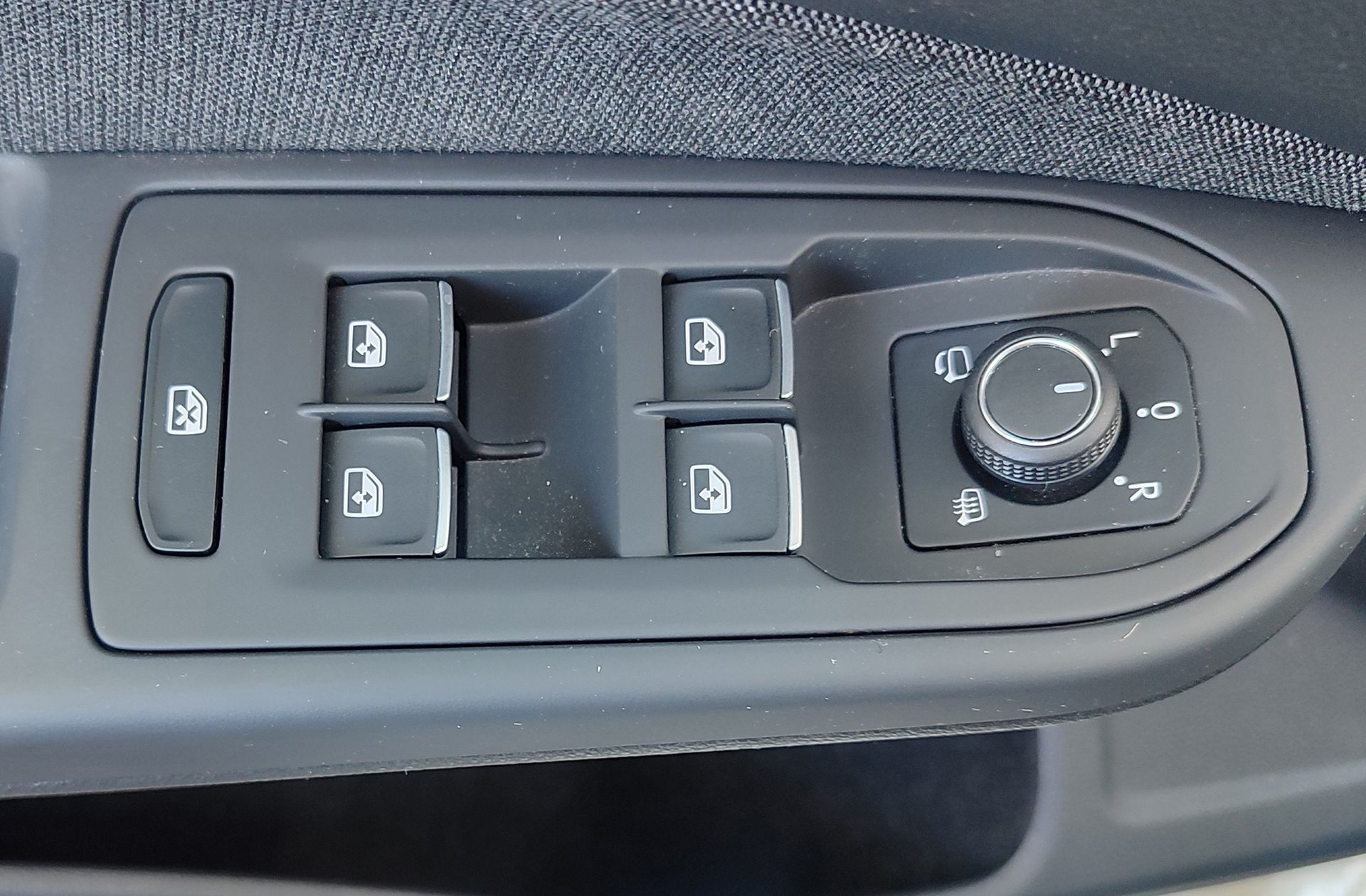 Volkswagen Golf Life 2.0 TDI - foto 19
