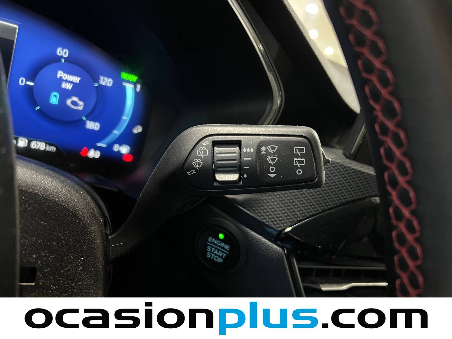 Foto Ford Kuga Ford Kuga 2.5 Duratec PHEV ST-Line X Auto (225 CV)