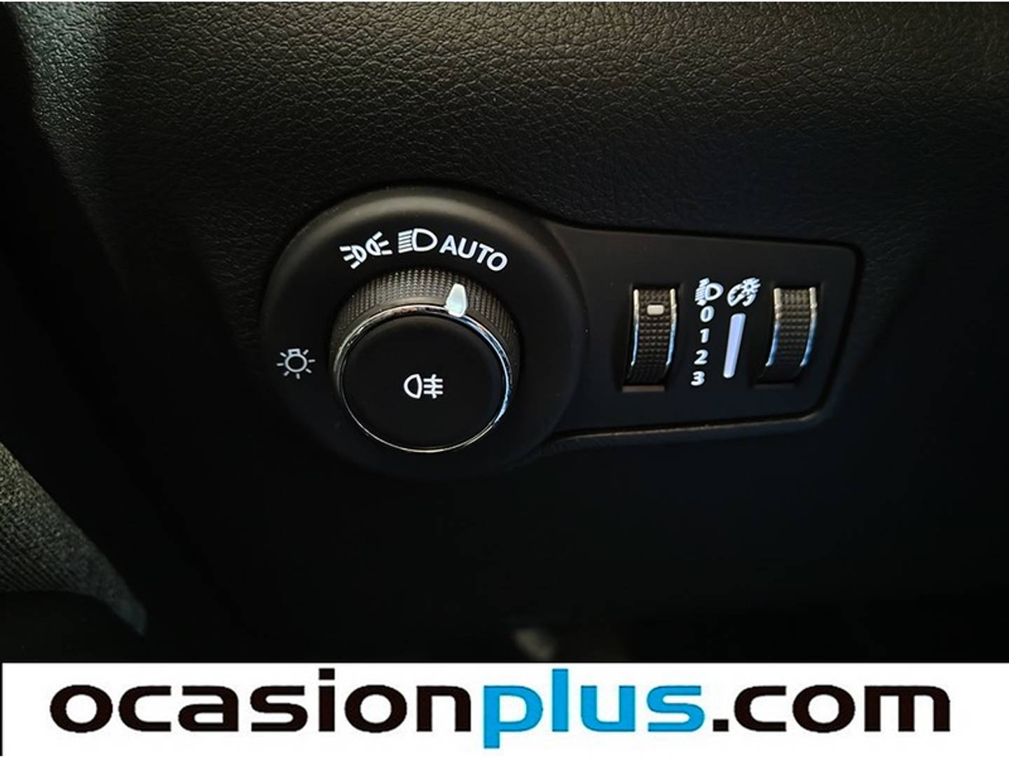 Foto Jeep Compass Jeep Compass 1.5 MHEV Night Eagle DCT (130 CV)