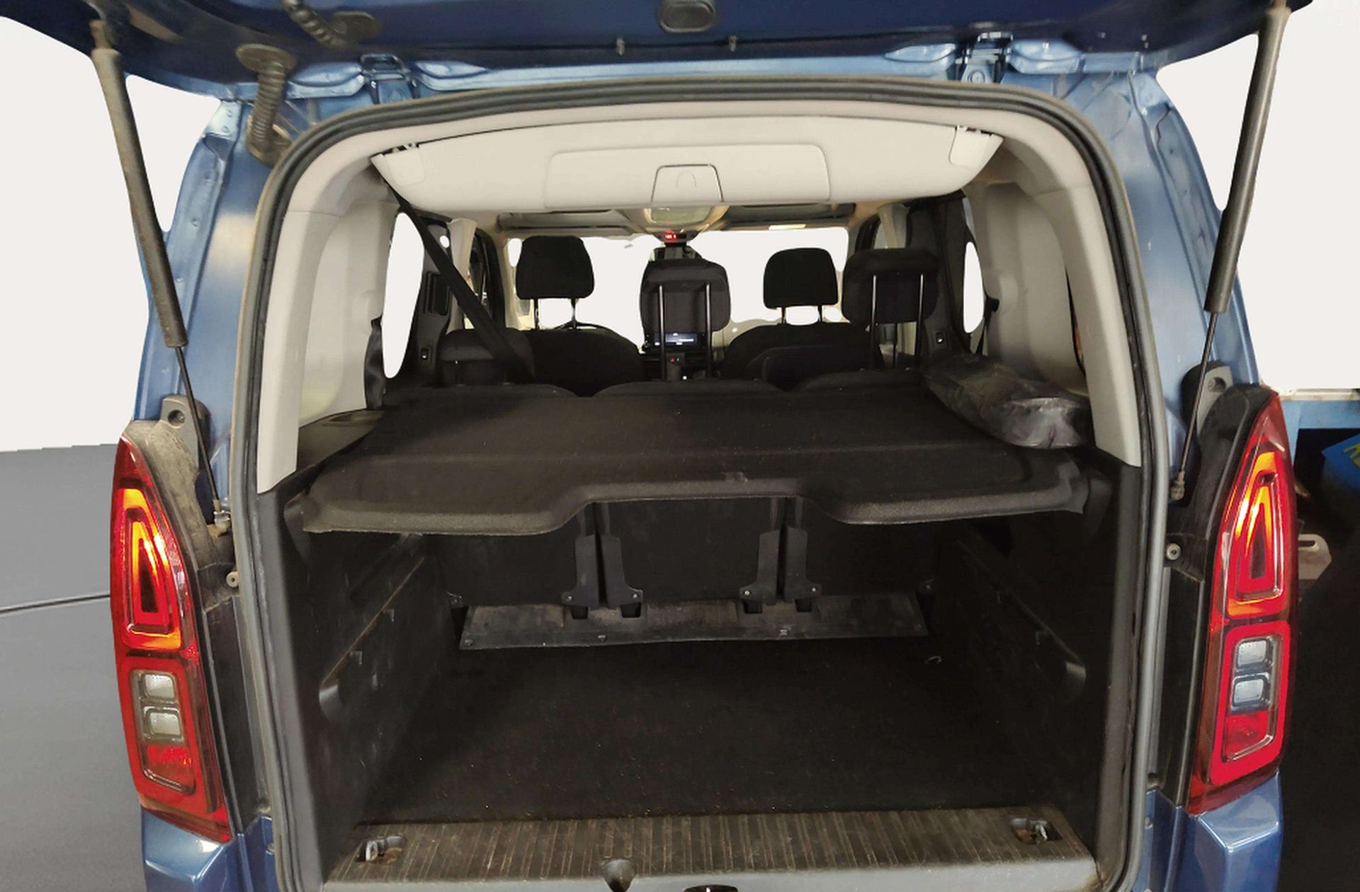 Opel Combo 1.5 TD Innovation L - foto 16