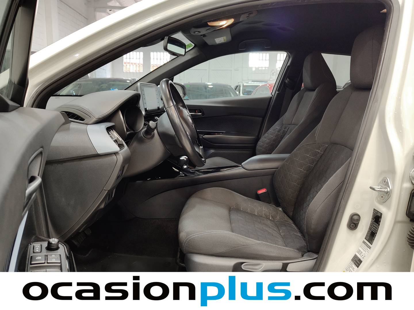 Foto asientos delanteros Toyota C-HR Toyota C-HR 1.8 125H Advance (122 CV)