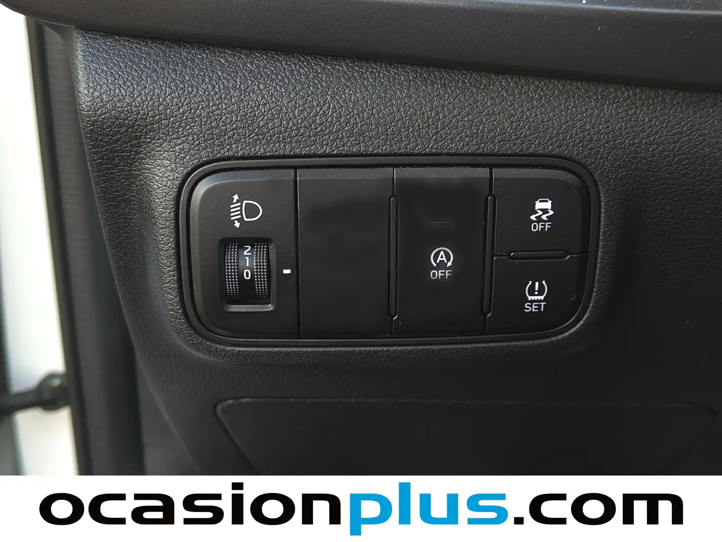 Foto Hyundai Bayon Hyundai Bayon 1.2 MPI Essence (84 CV)