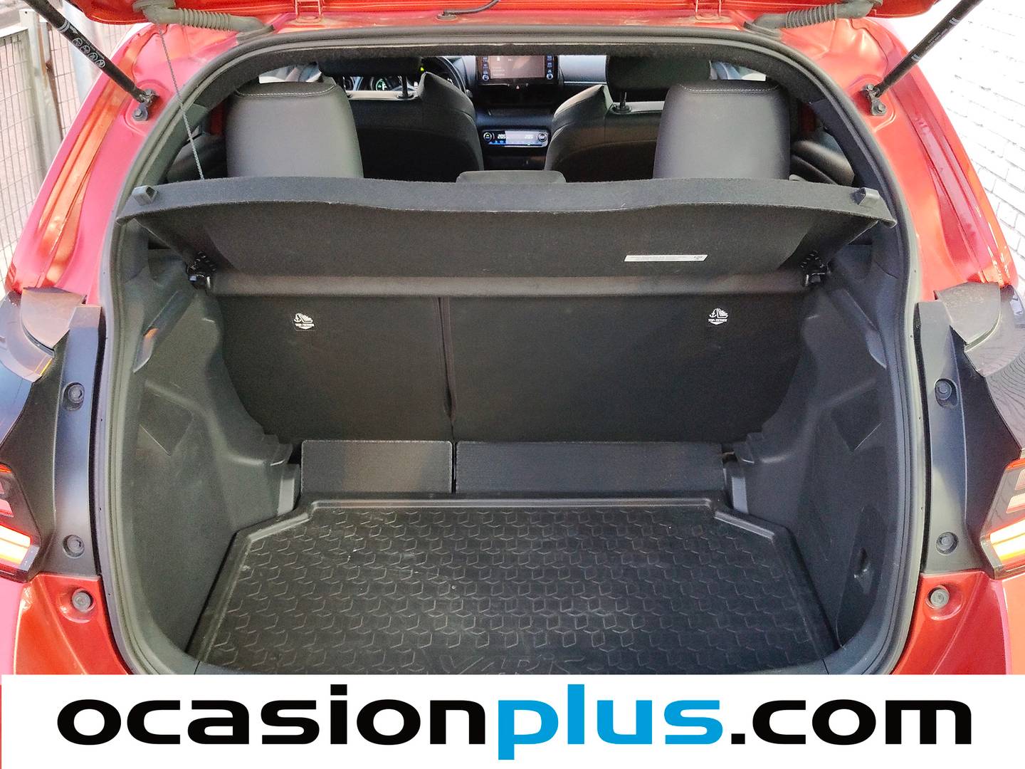 Fotos maletero Toyota Yaris Toyota Yaris 120H Style (116 CV)