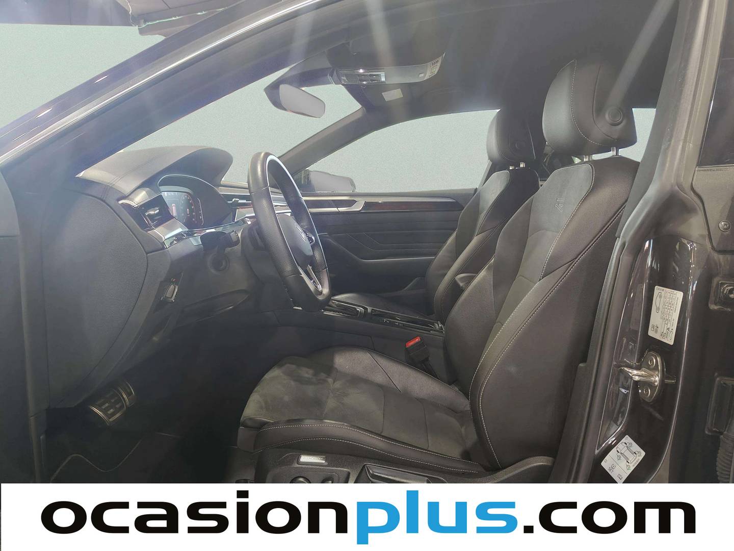 Foto asientos delanteros Volkswagen Arteon Shooting Brake Volkswagen Arteon Shooting Brake R-Line 2.0 TDI (150 CV) DSG
