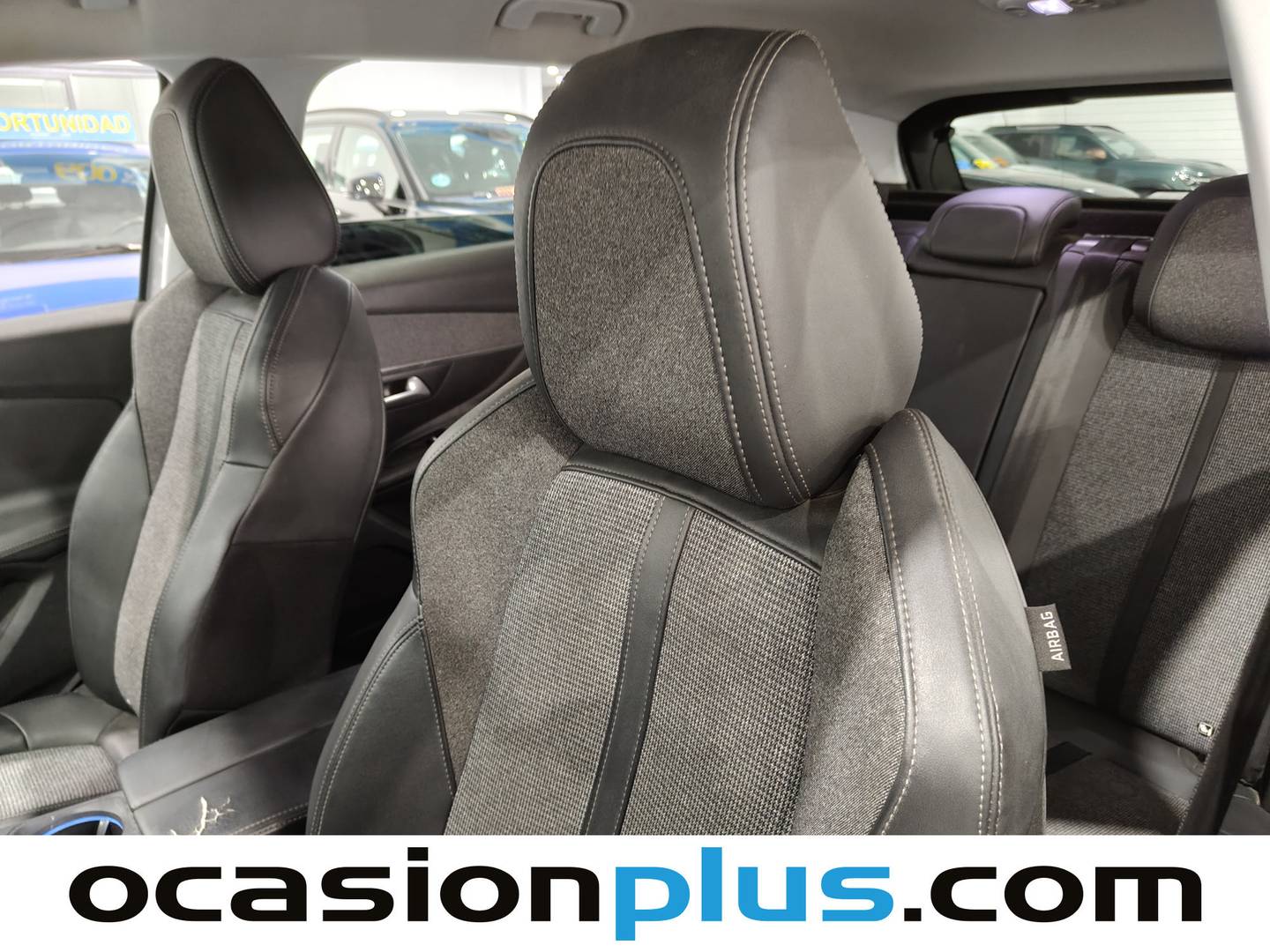 Extras y acabados del Peugeot 3008 Peugeot 3008 PureTech 130 Allure EAT8 (130 CV)