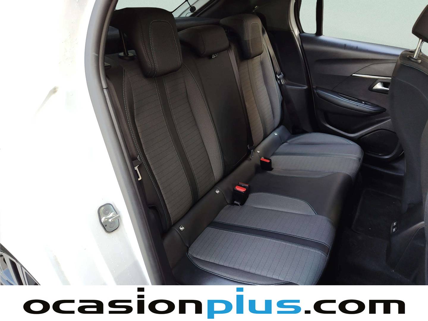 Peugeot 208 Peugeot 208 PureTech 100 Allure (100 CV) gasolina