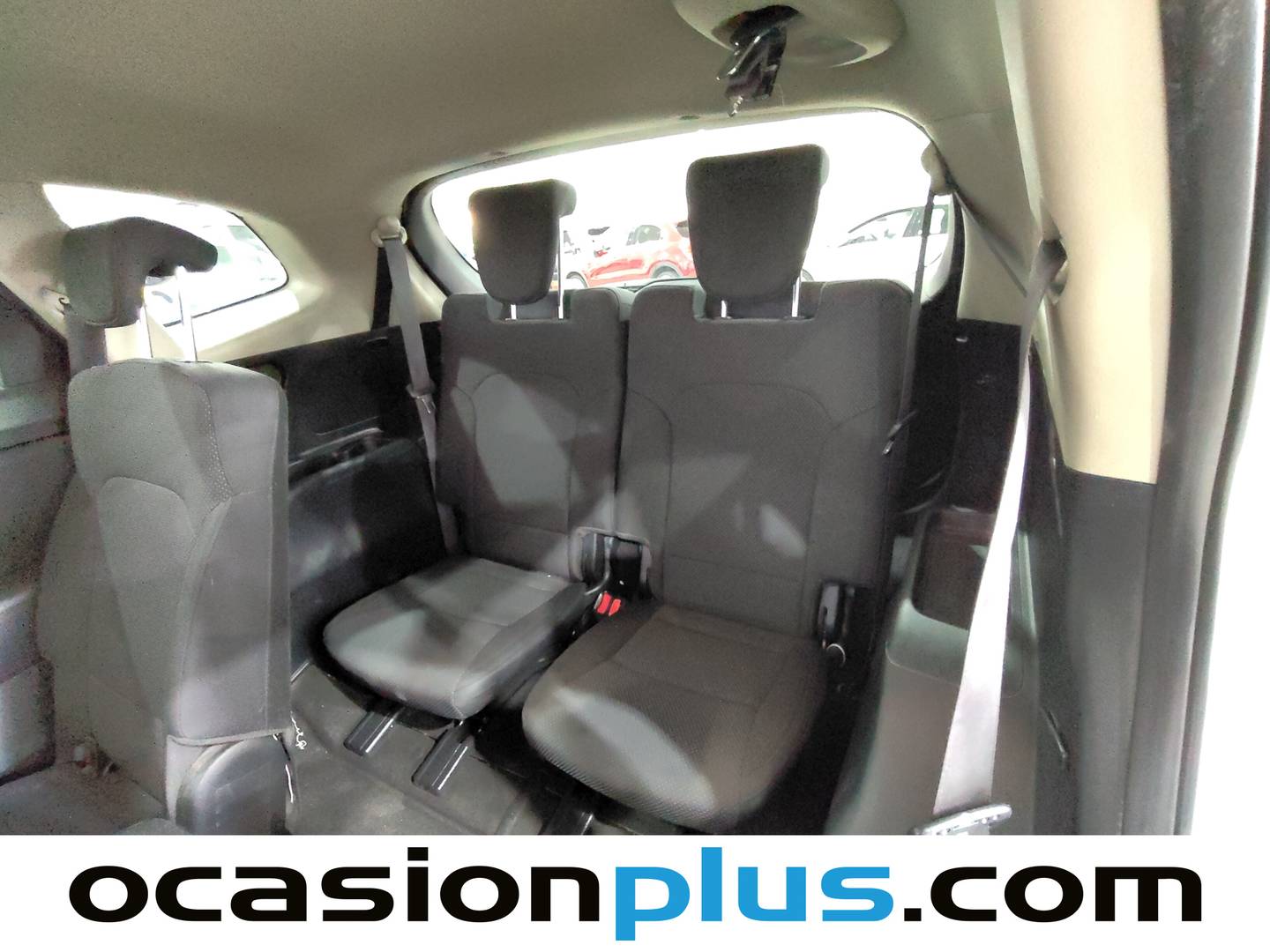 Foto asientos delanteros KIA Carens KIA Carens 1.7 CRDi VGT Drive Eco-Dynamics (115 CV)