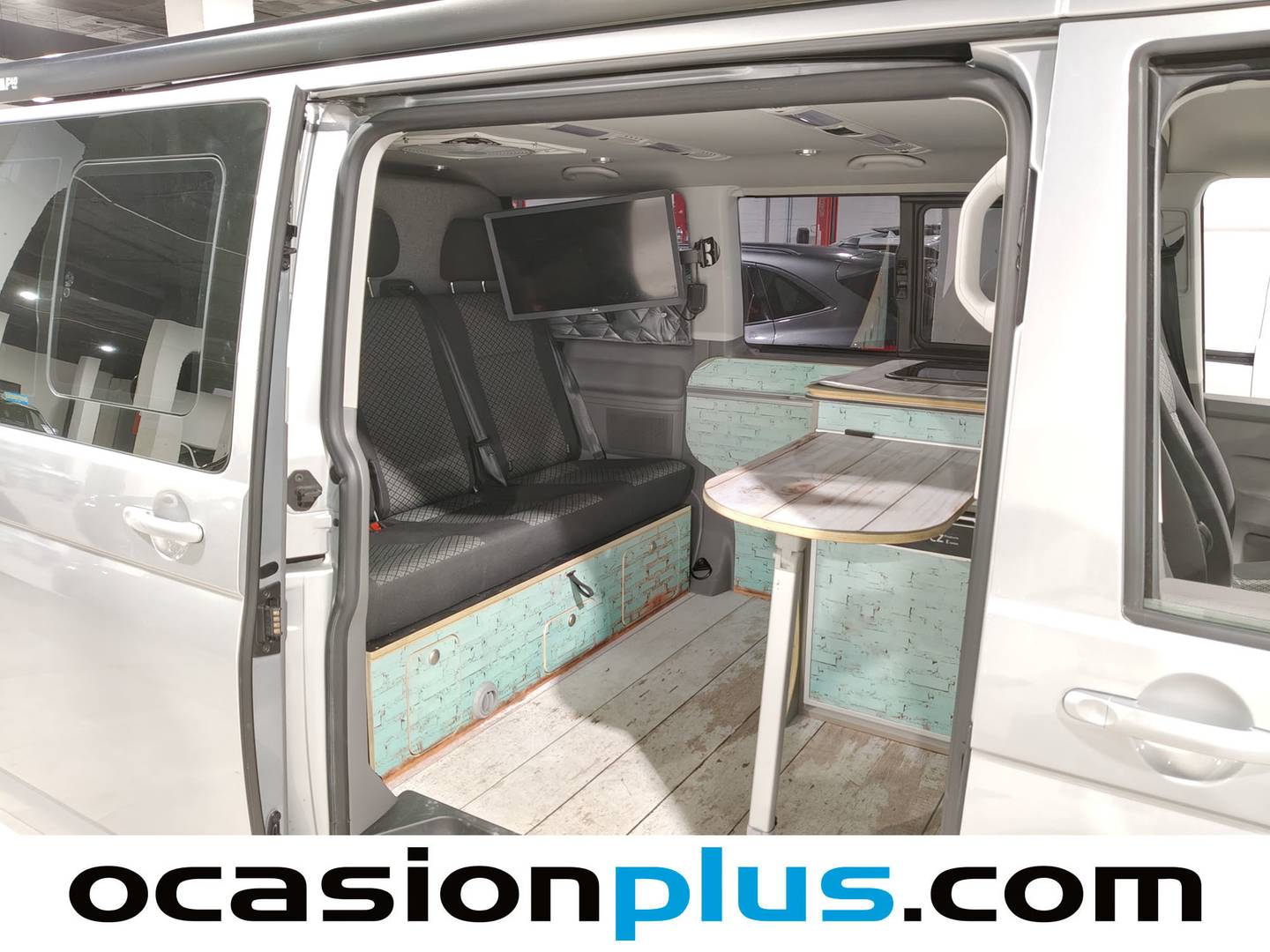 Volkswagen Caravelle Volkswagen Caravelle Origin Batalla Corta 2.0 TDI BMT (110 CV) Camperizada de segunda mano