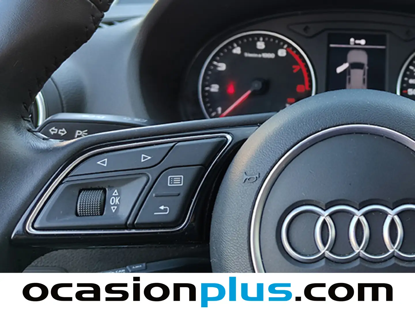 Foto Audi Q2 Audi Q2 design 35 TFSI (150 CV)