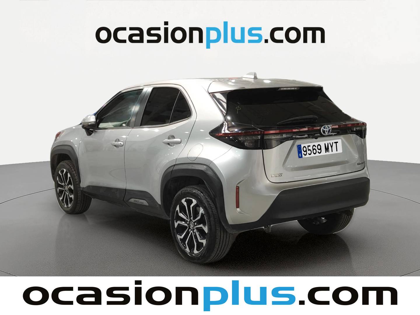 Foto trasera Toyota Yaris Cross Toyota Yaris Cross 120H Active Tech (116 CV) izquierda