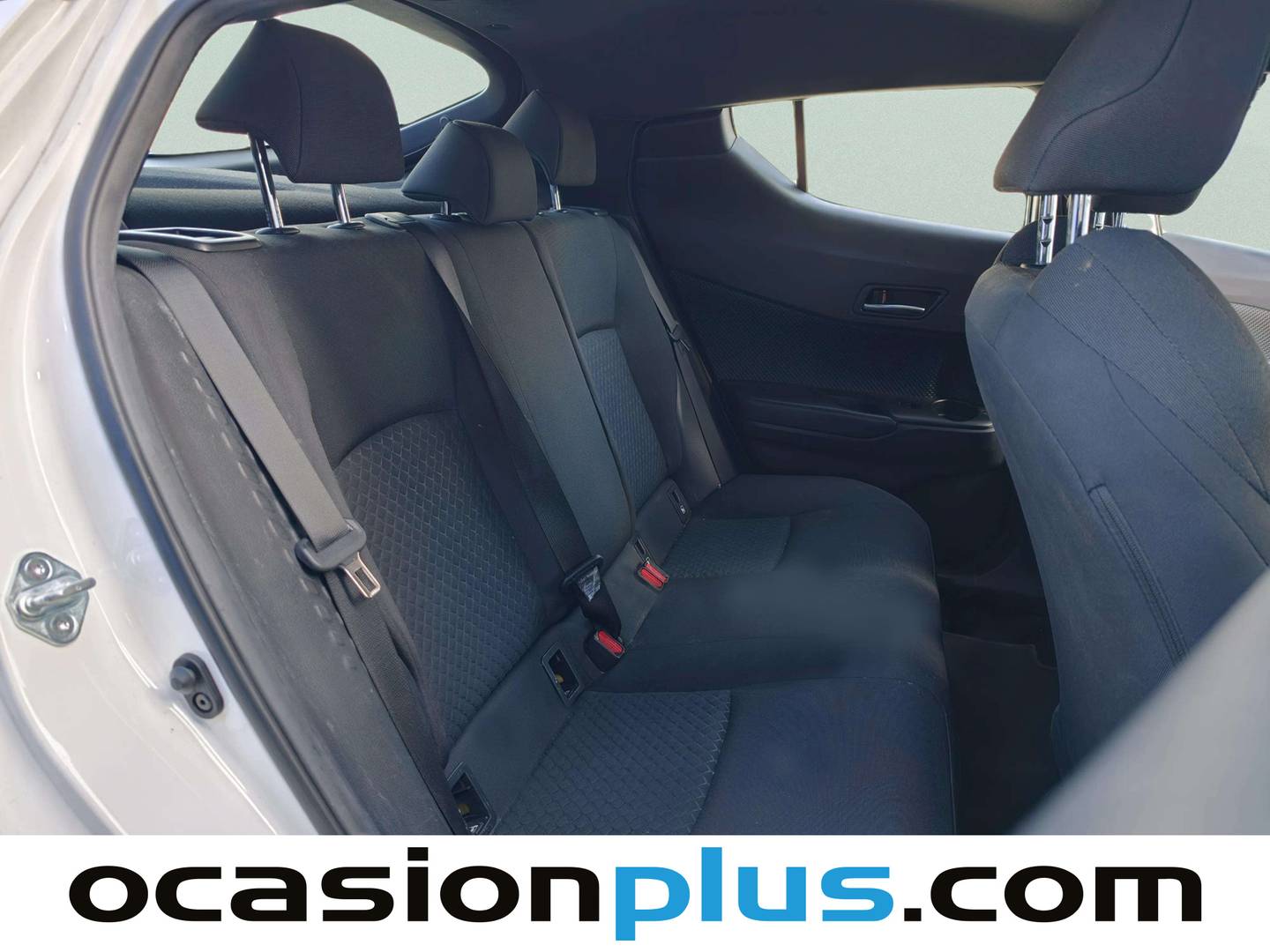 Foto asientos traseros Toyota C-HR Toyota C-HR 1.8 125H Active (122 CV)