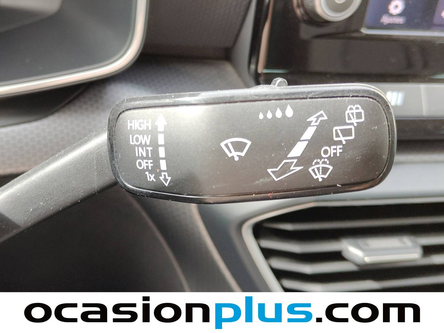 Seat León Seat León 1.0 eTSI S&S Style Go DSG (110 CV) al mejor precio