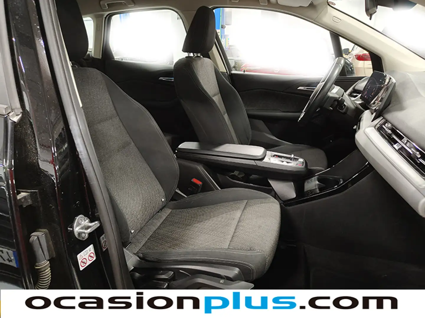 Foto BMW Serie 2 Active Tourer BMW Serie 2 218i Active Tourer (136 CV)